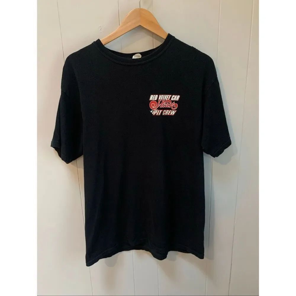 Red Velvet Car Heart Pit Crew Anvil Black Concert Tour Merch Tee Large